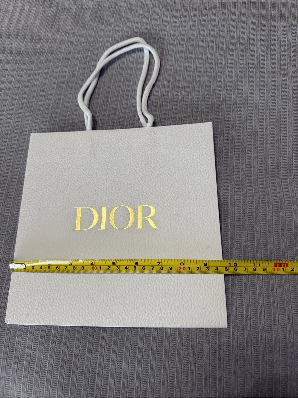 Dior White Tote with Gold Logo - Picture 5 of 5